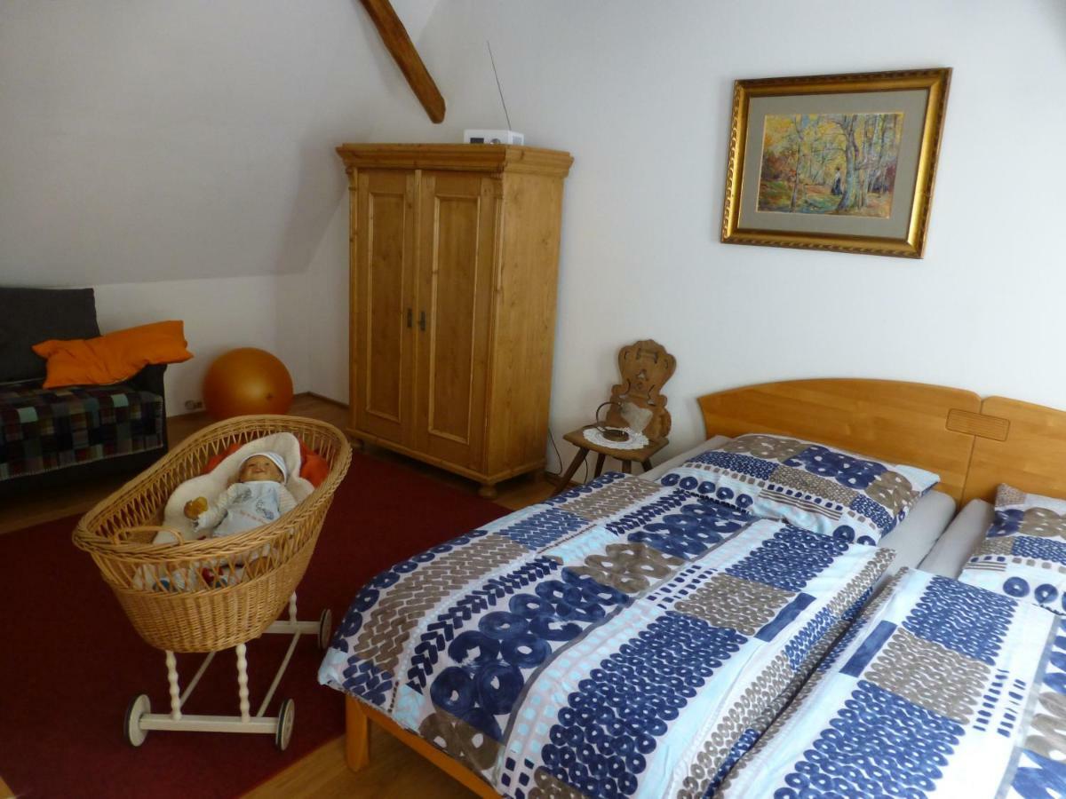 Feriengaleriewohnung Im Denkmal Stilvoll-komfortabel Baubiologisch